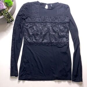 Black lace sheering long sleeve fitted shirt small women’s